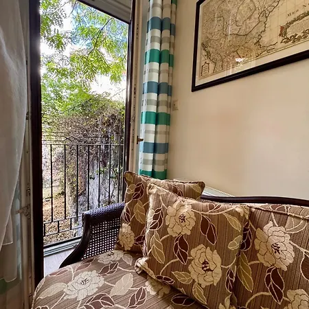 Luxury At Old - In The Heart Of