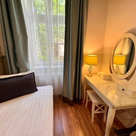 Luxury At Old - In The Heart Of