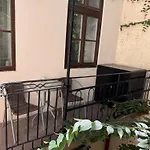 Luxury At Old - In The Heart Of Budapest